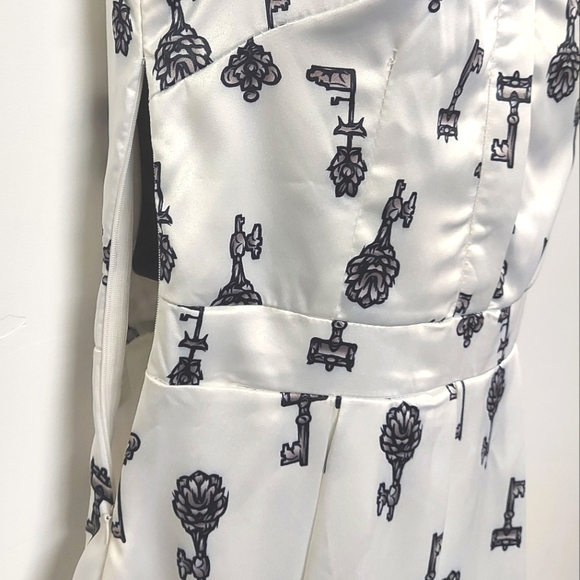 Wujiayouyi 'Keys' Satin Dress, Size Medium - Picture 8 of 13